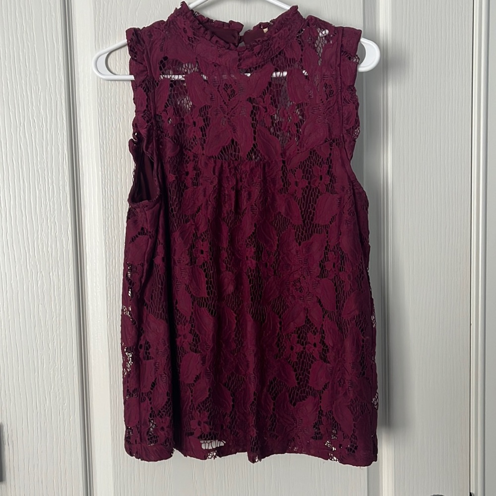Burgundy tank, with Lacey neck, no tags, good condition